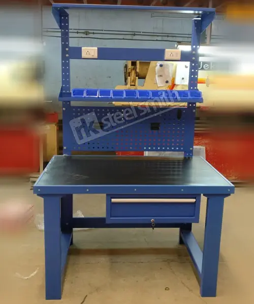 Workstation manufacturer